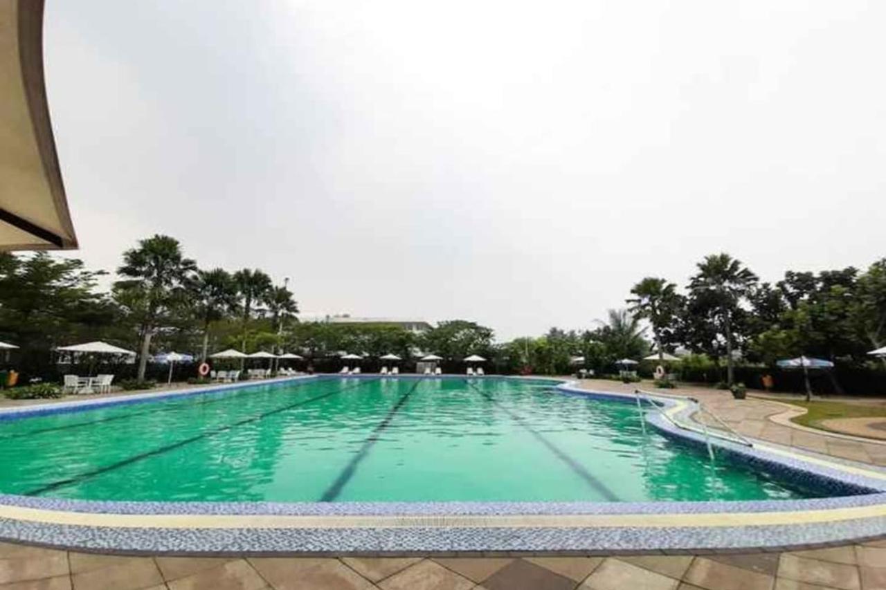 Barata Hotel Near Bandara Soekarno Hatta Tangerang Luaran gambar