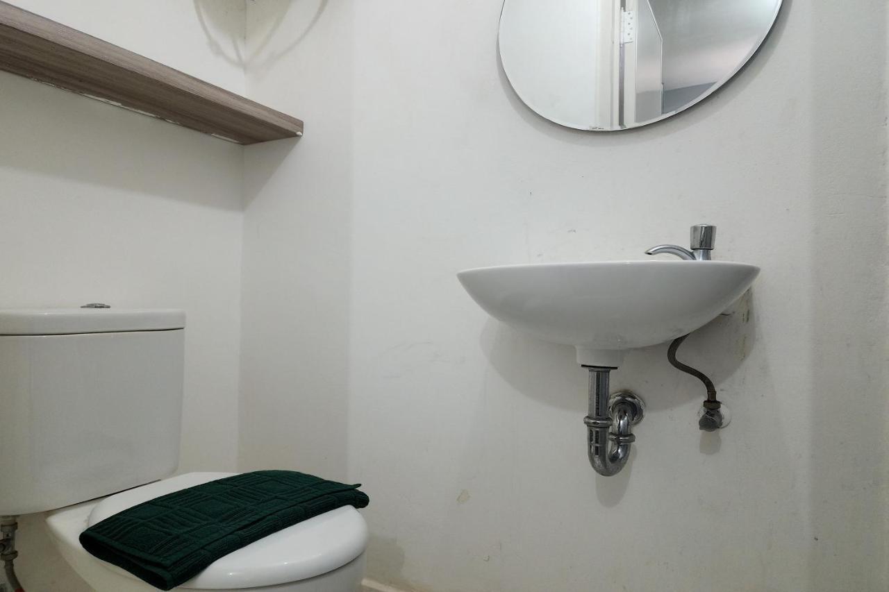 Barata Hotel Near Bandara Soekarno Hatta Tangerang Luaran gambar