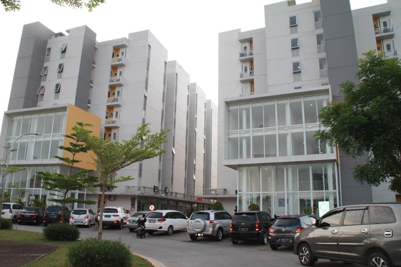 Barata Hotel Near Bandara Soekarno Hatta Tangerang Luaran gambar
