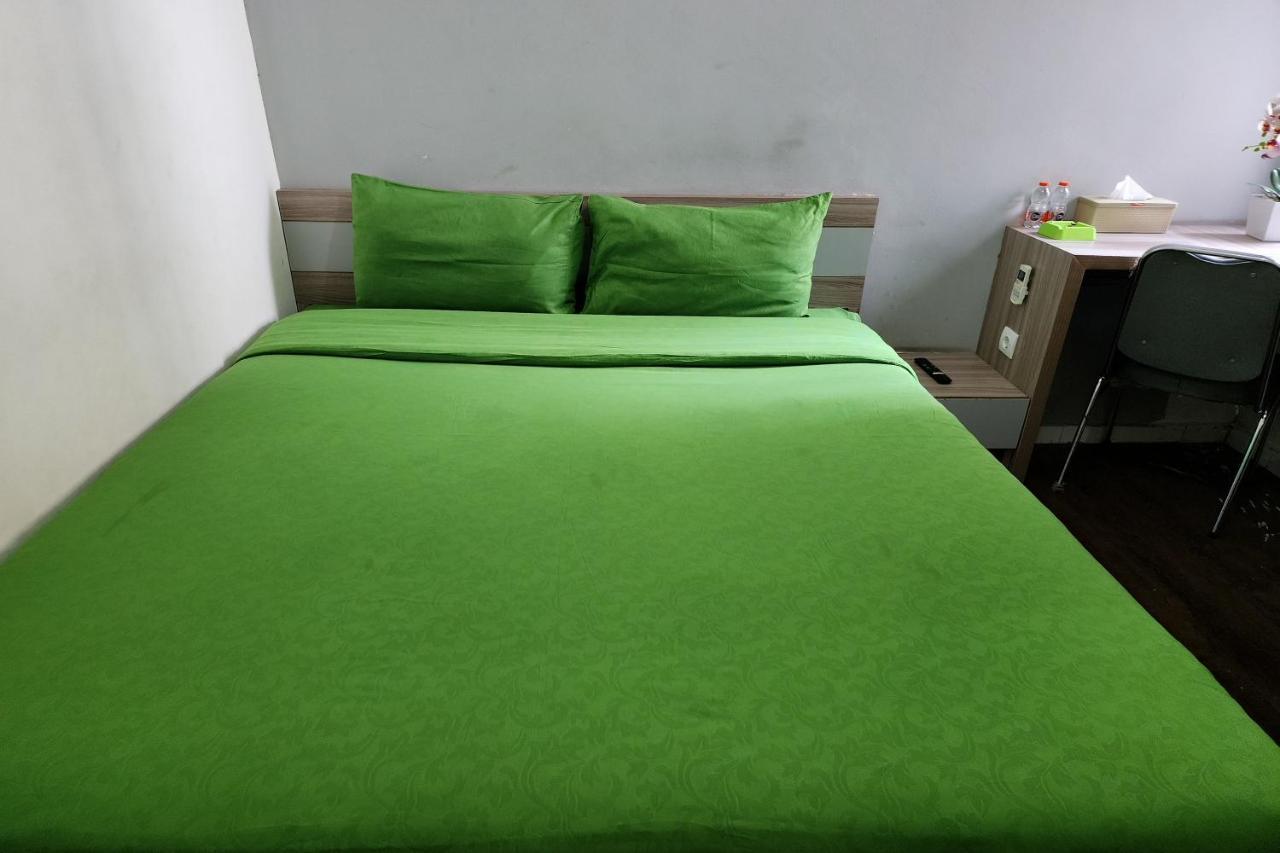 Barata Hotel Near Bandara Soekarno Hatta Tangerang Luaran gambar